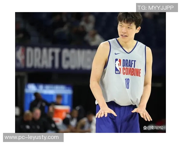 比卢普斯耐心指导杨瀚森学习与成长并重的篮球之路