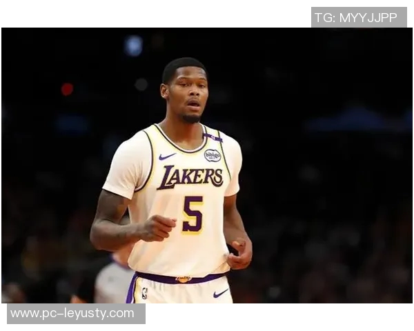 雷迪克称斯玛特等人是布朗尼的导师深入解析布朗尼的角色定位与发展方向